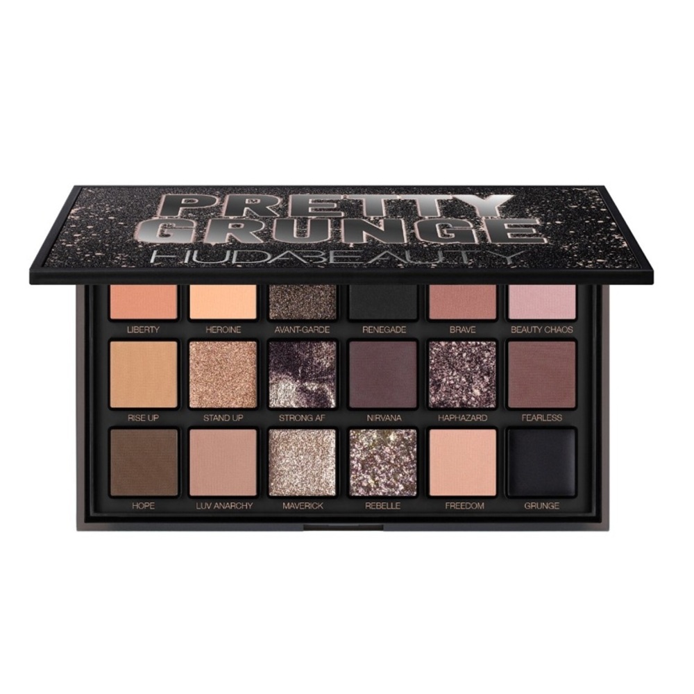HUDA BEAUTY
Pretty Grunge Eyeshadow Palette